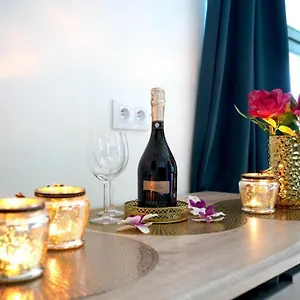 Relax Jacuzzi Apartment